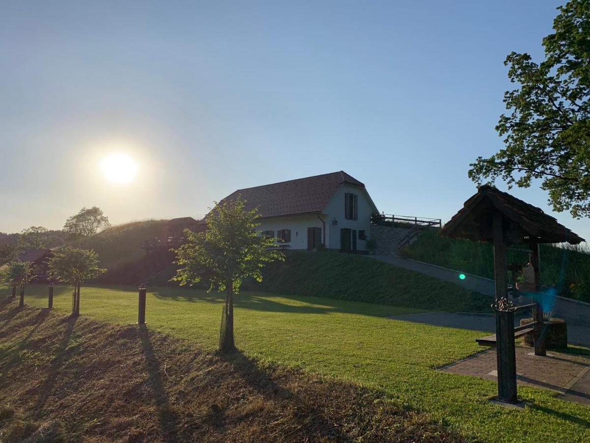 Tourist farm Artisek Villa Store Eksteriør bilde